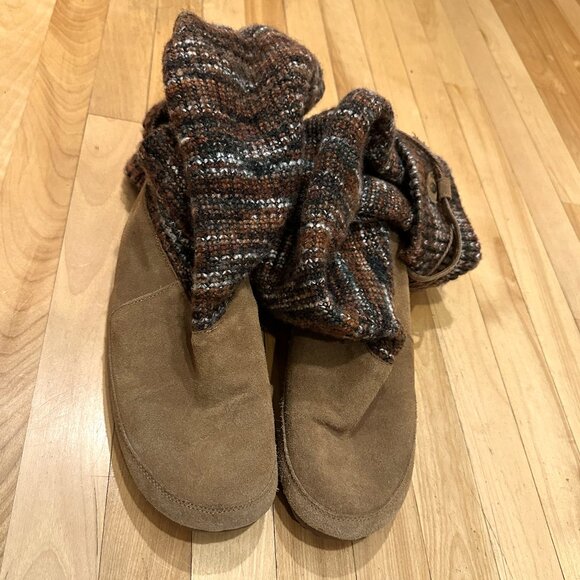 BearPaw Women size 10 flat tan suede boot, knit calf high knee high BOHO upper - Picture 8 of 13